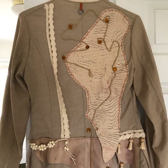 Festive suede and fabric jacket “fit for a queen”. - Picture 2 of 5